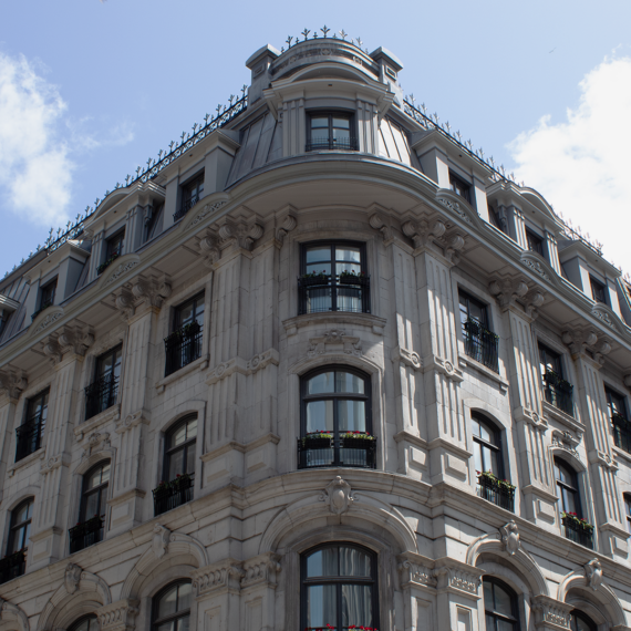 History of Hotel Gault